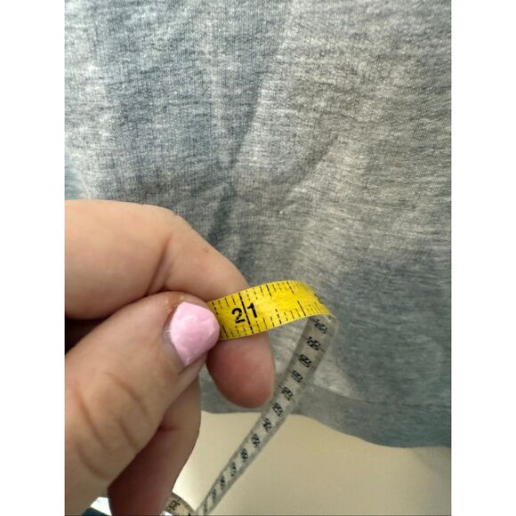 UNC Carolina Tar Heels Gray Short Sleeve Sweatshirt Medium NWT Stadium Athletics - Picture 5 of 5